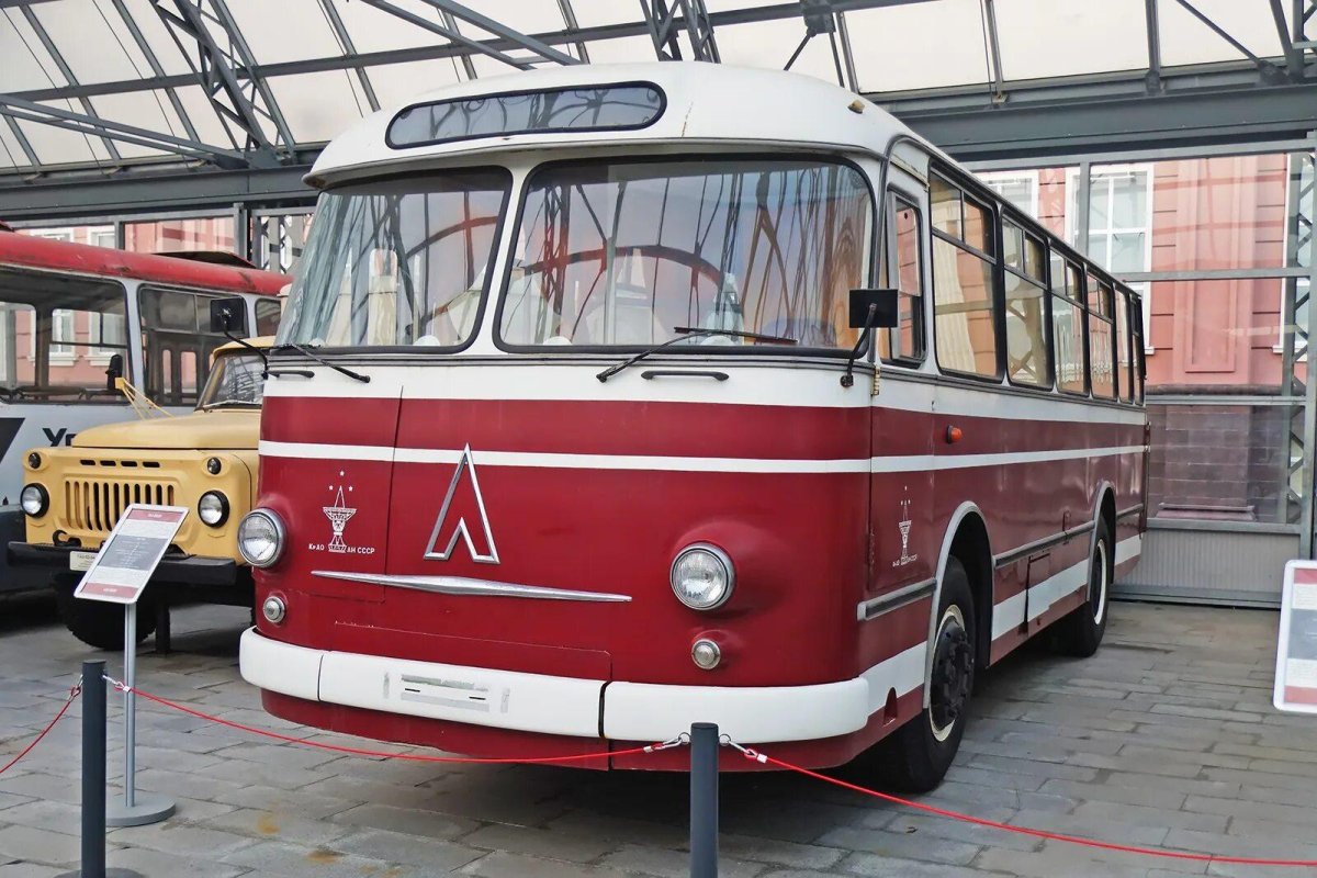 Автобус ЛАЗ