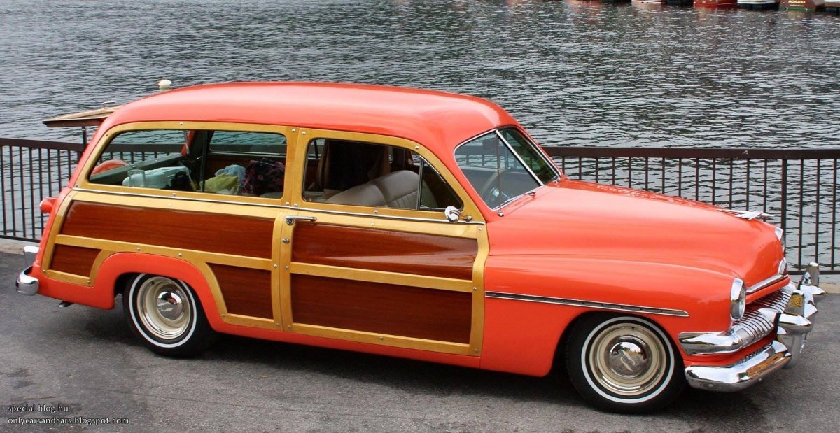 1951 Ford Wagon