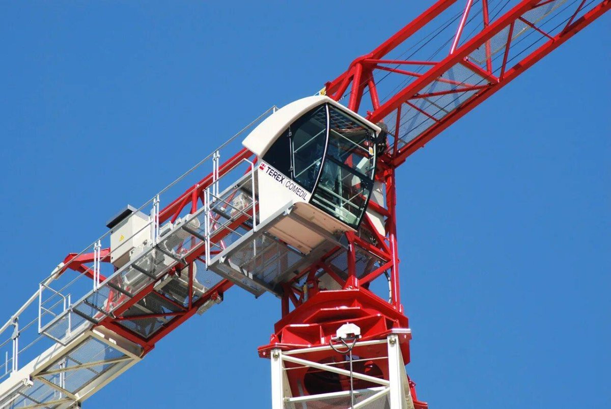 Кран Terex Comedil