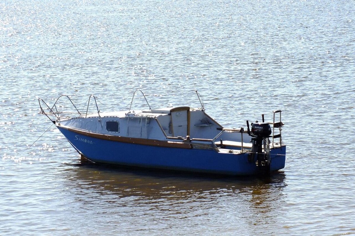 Швертбот Ассоль