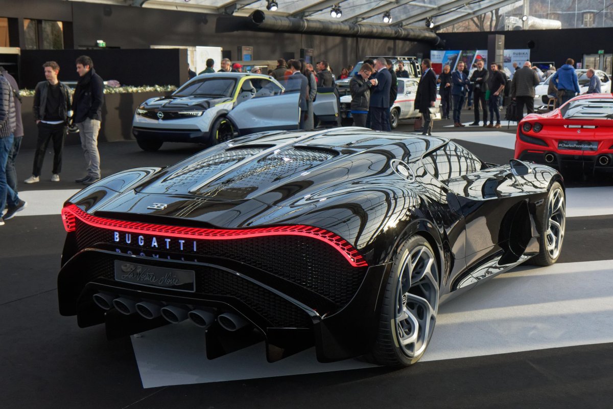 Бугатти 2020 Нойре