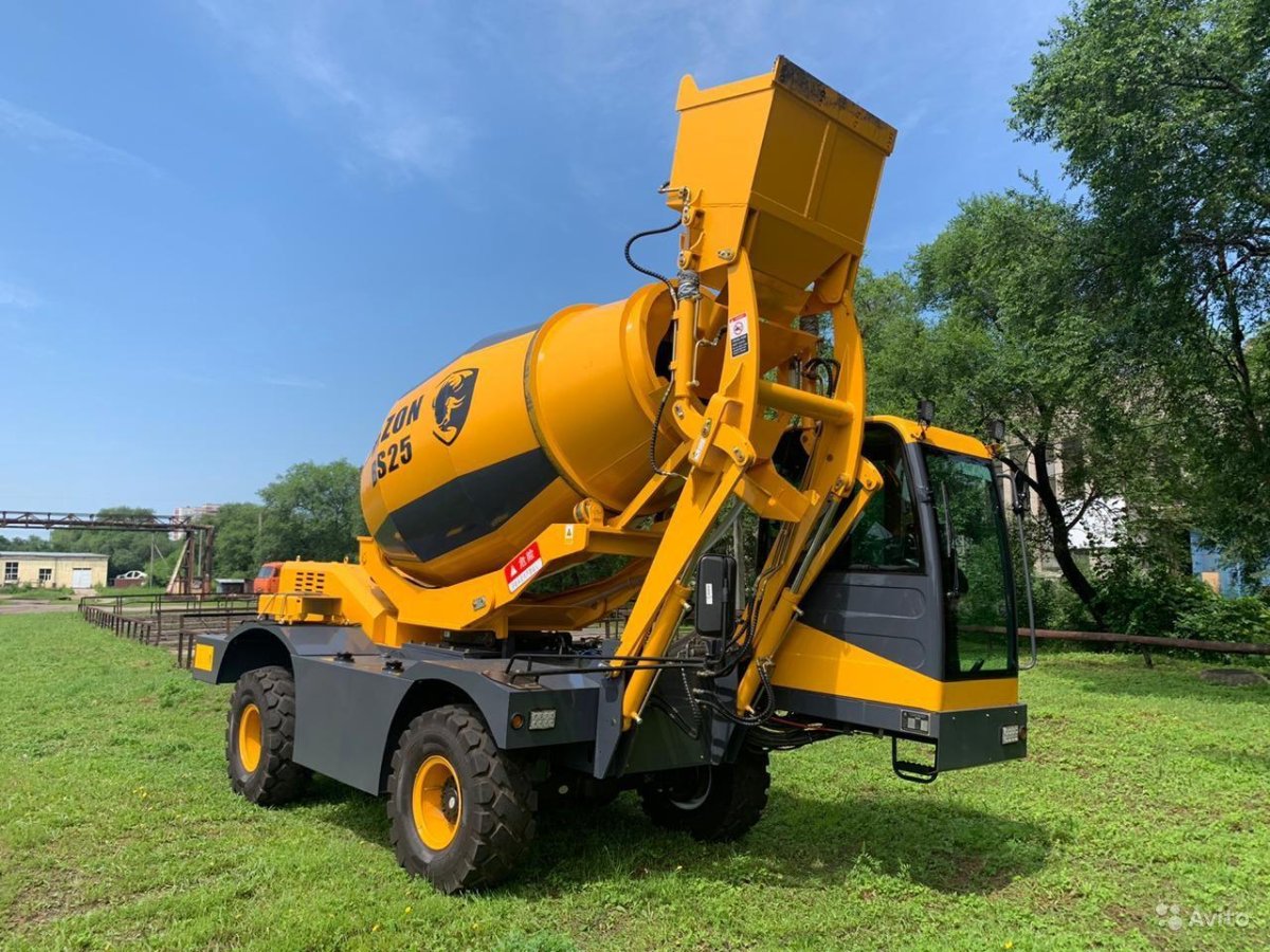 Автобетоносмеситель Bizon bs25