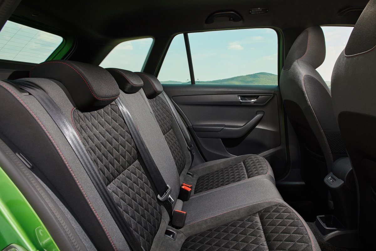 Шкода Фабия 2 салон