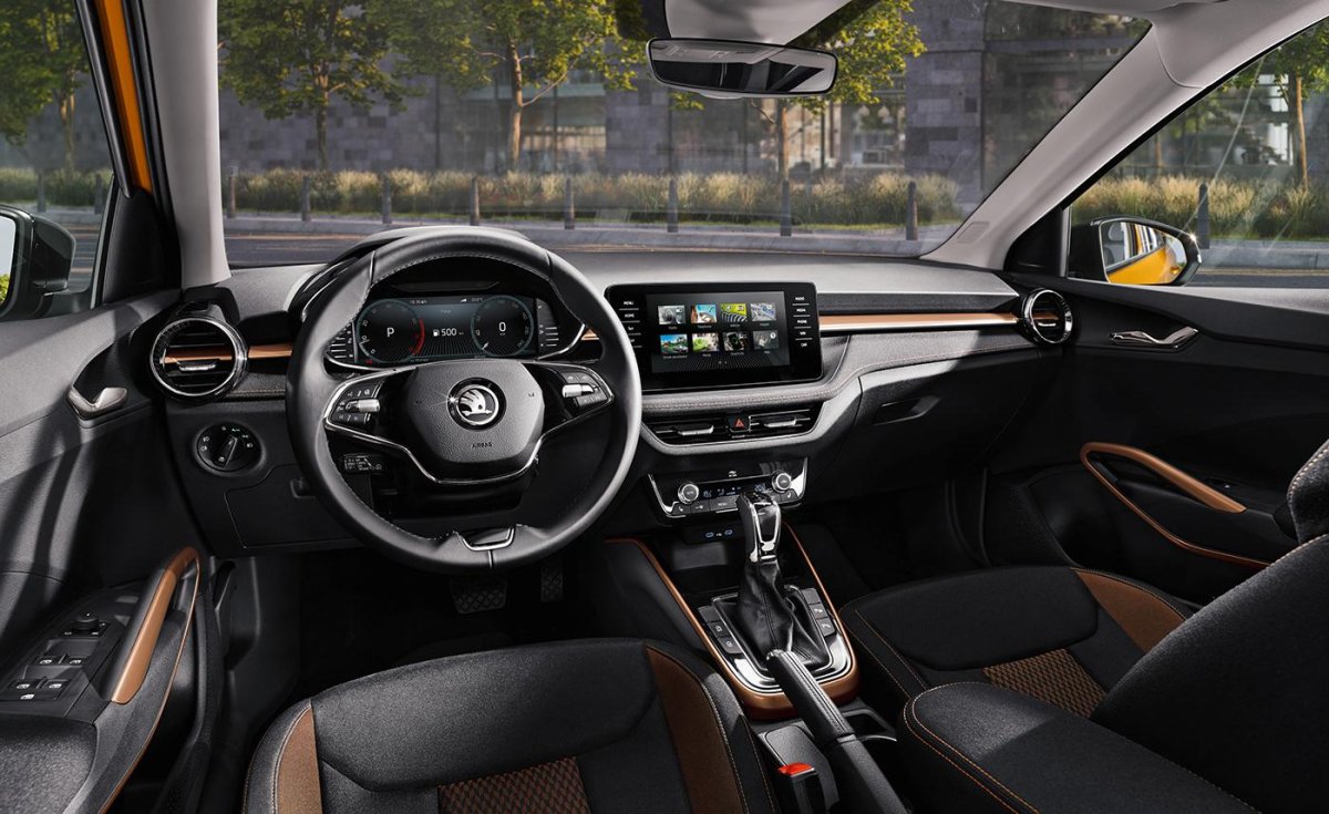 Skoda Fabia 2021 салон