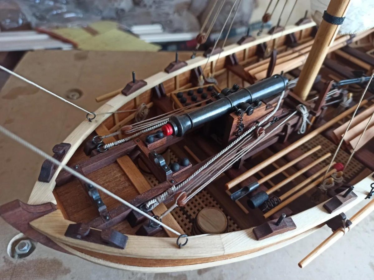 Модель корабля Armed Launch масштаб 1:16