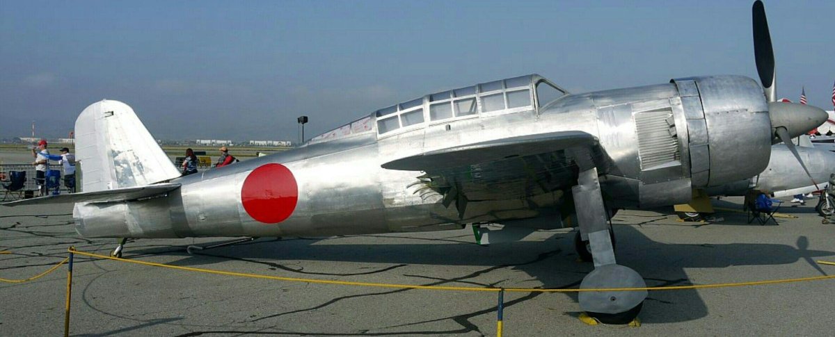 Самолет Yokosuka d4y