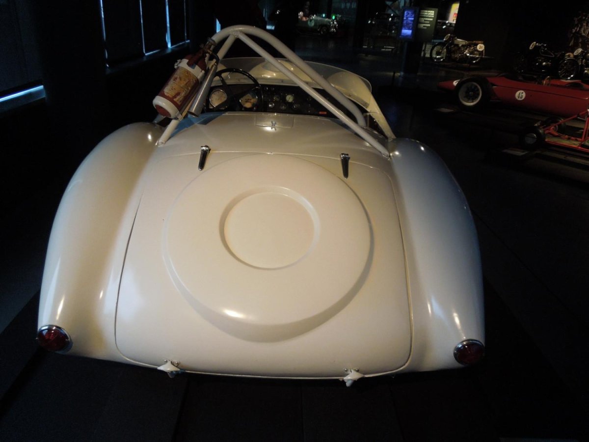 ЗИЛ-112с модель