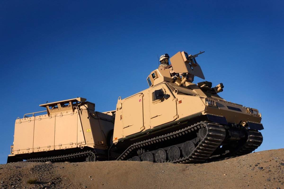 Вездеход BVS 10 Viking