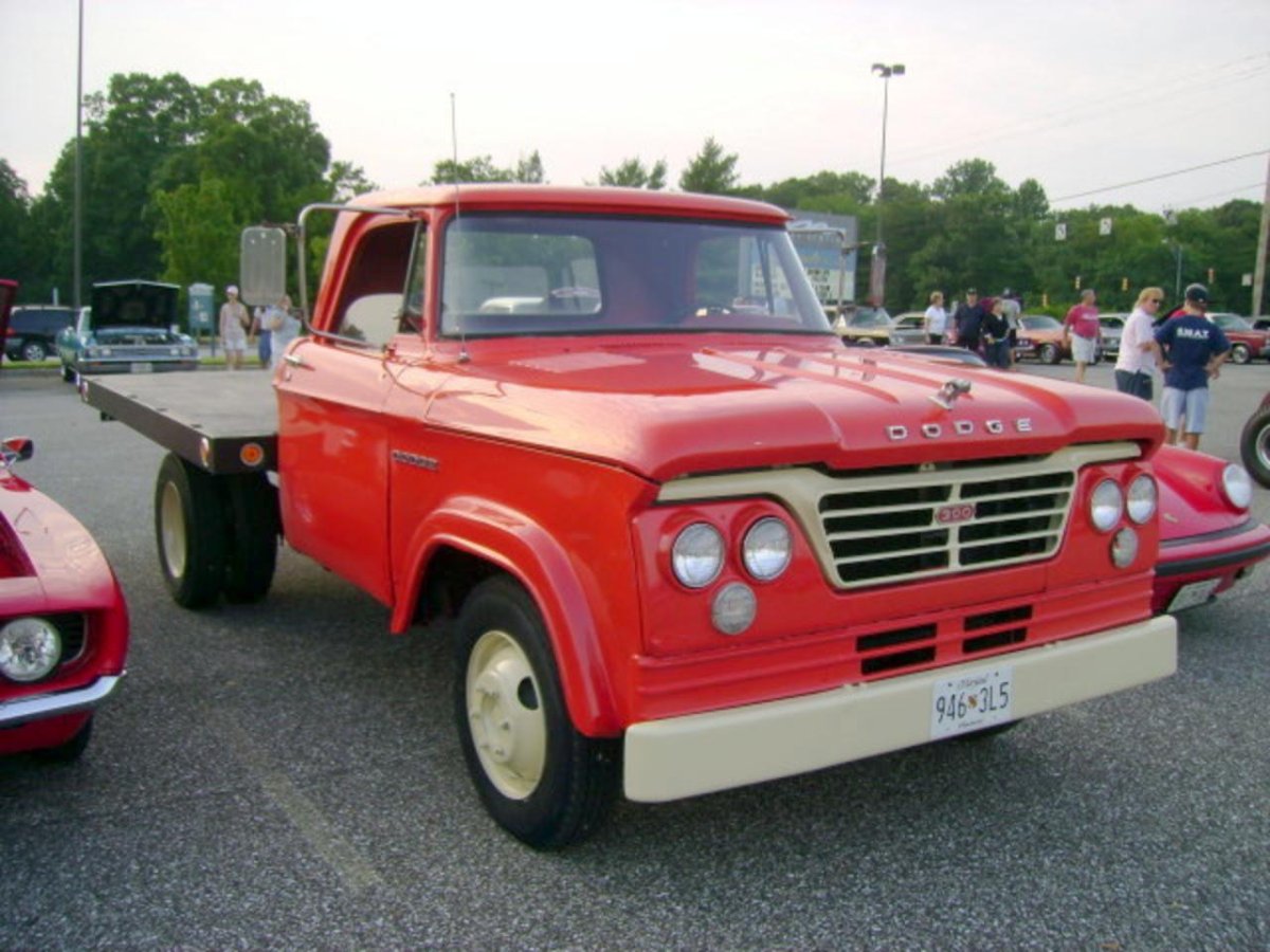 Dodge d300 Power Wagon 1962