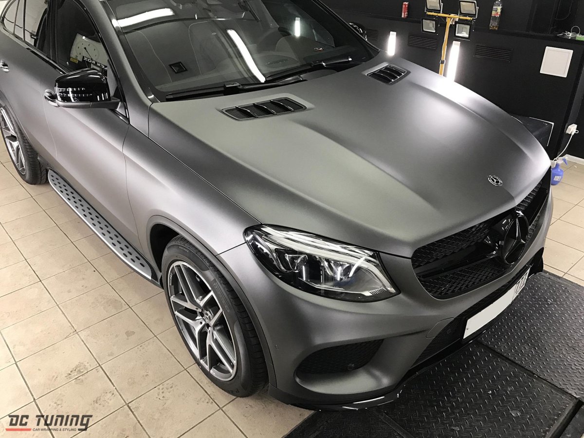 Мерседес GLE серый матовый