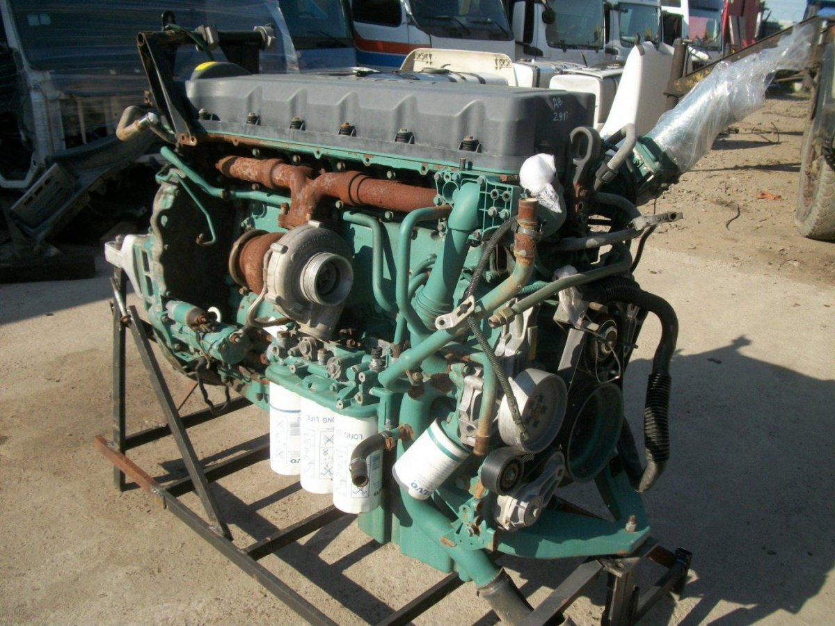 Двигатель Вольво фм9