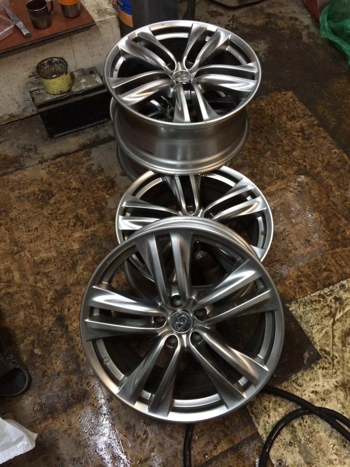 Диски Инфинити r20