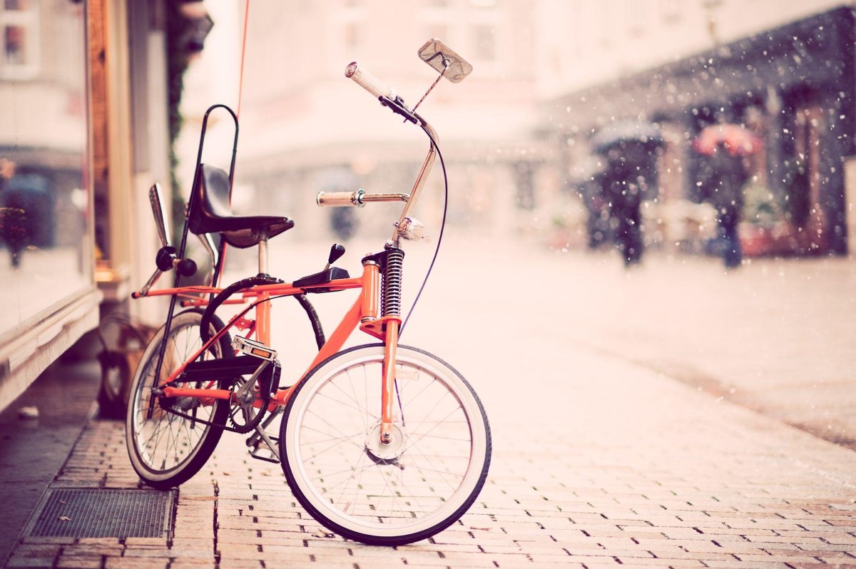 Красивый городской велосипед