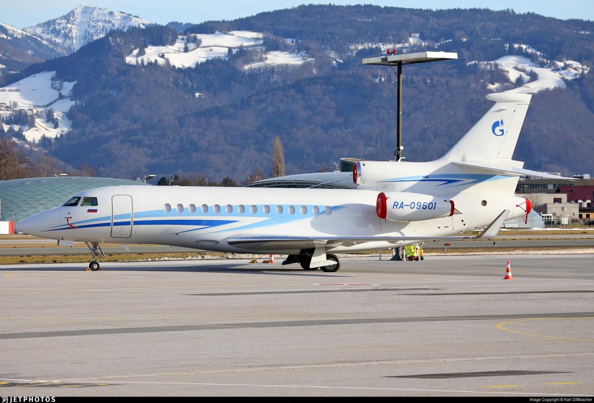 Falcon 7x Газпромавиа