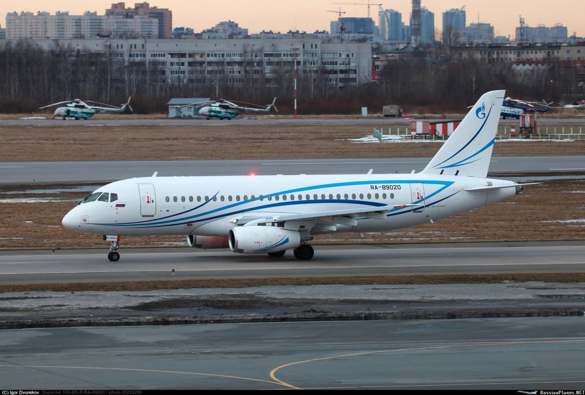 SSJ 100 Газпромавиа