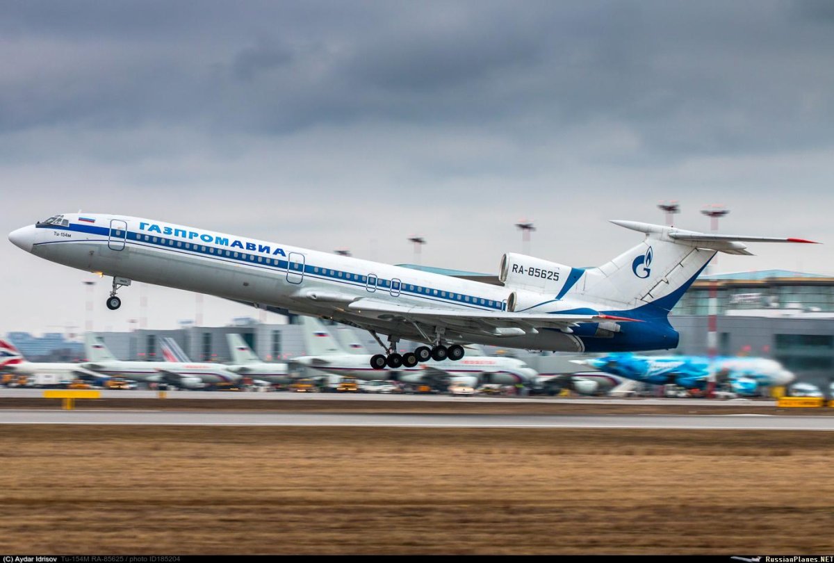 Ту-154м Газпромавиа