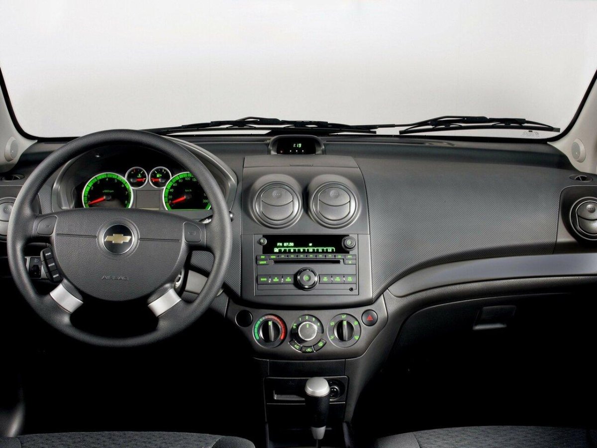 Chevrolet Aveo т250 седан
