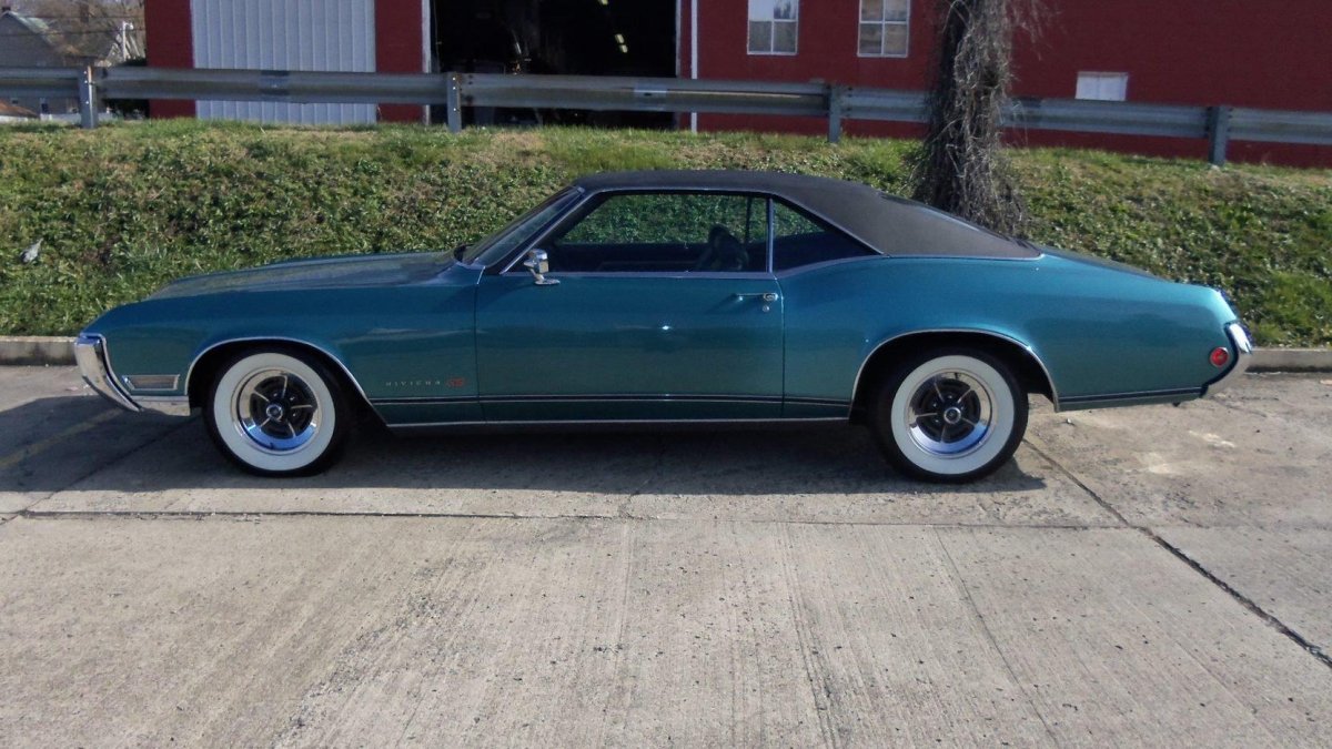 Buick Rivera 1969