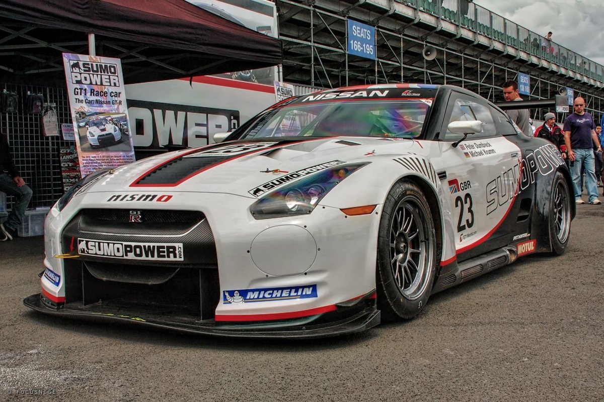 Nissan GTR r35 гоночный