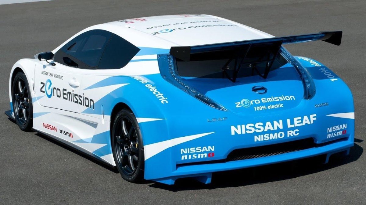 Nissan Leaf гоночный