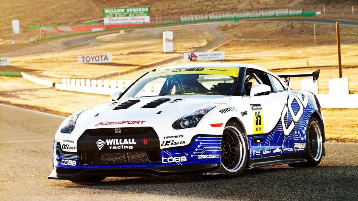 GTR r35 гоночная