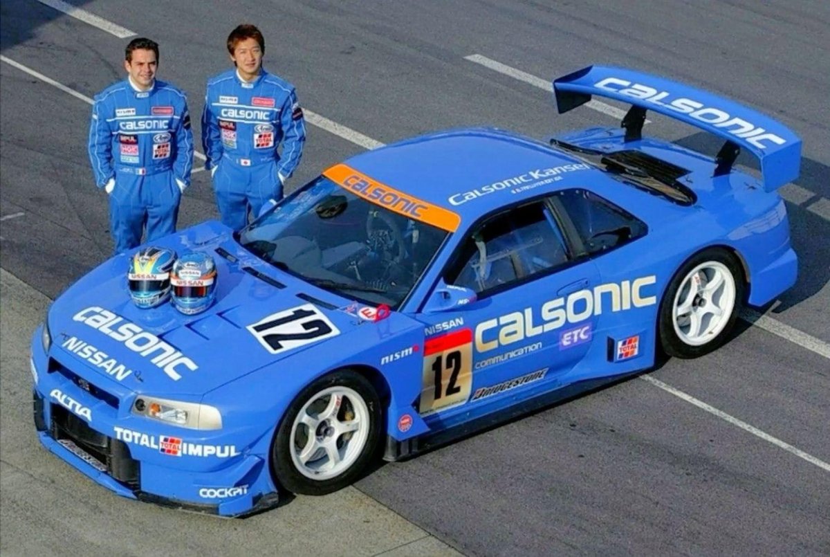 Nissan Skyline r34 CALSONIC