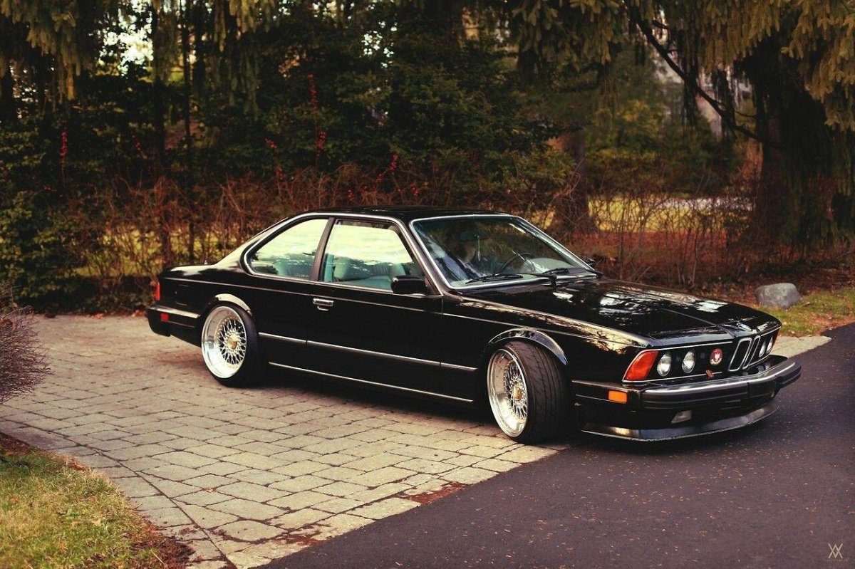 BMW e24