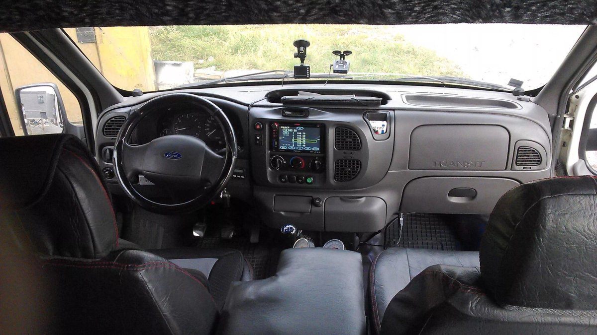 Форд Транзит 2000 салон