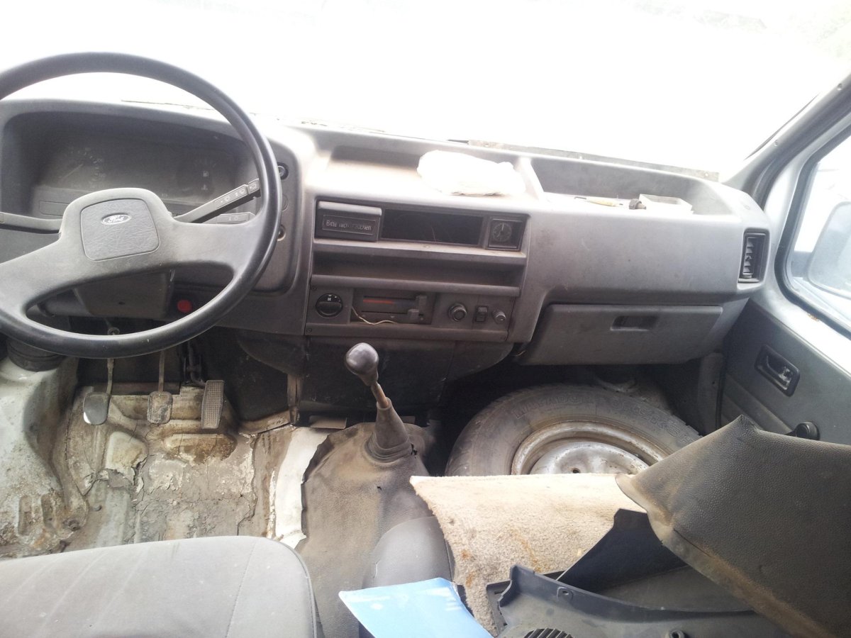 Ford Transit 1990 салон