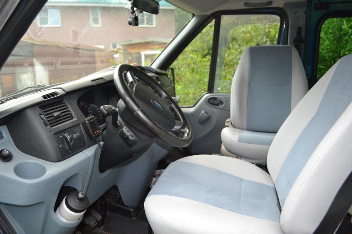 Форд Транзит 2008