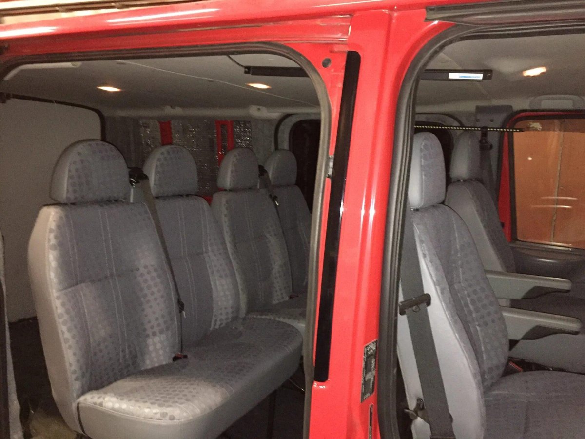 Форд Транзит 2012 пассажирский салон