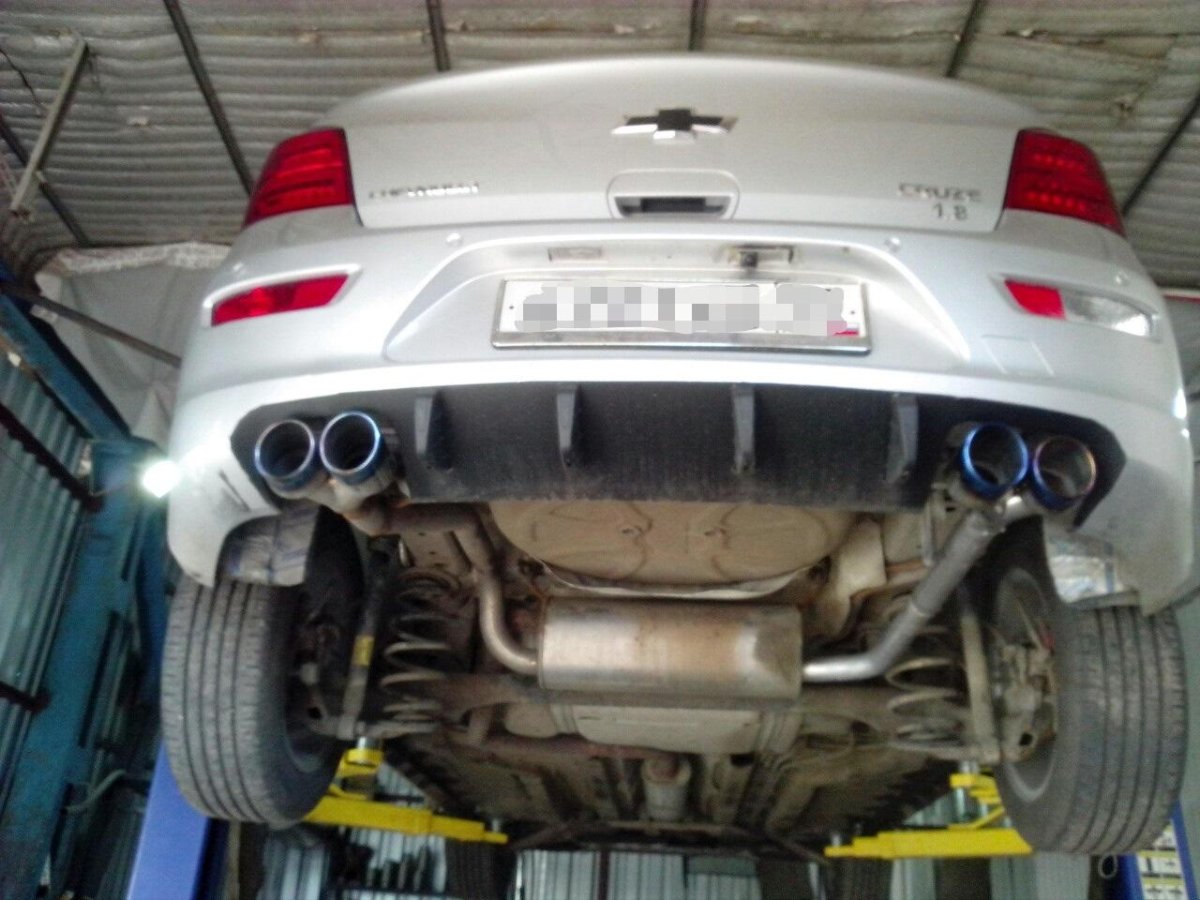 Двойной выхлоп Шевроле Круз 1.8