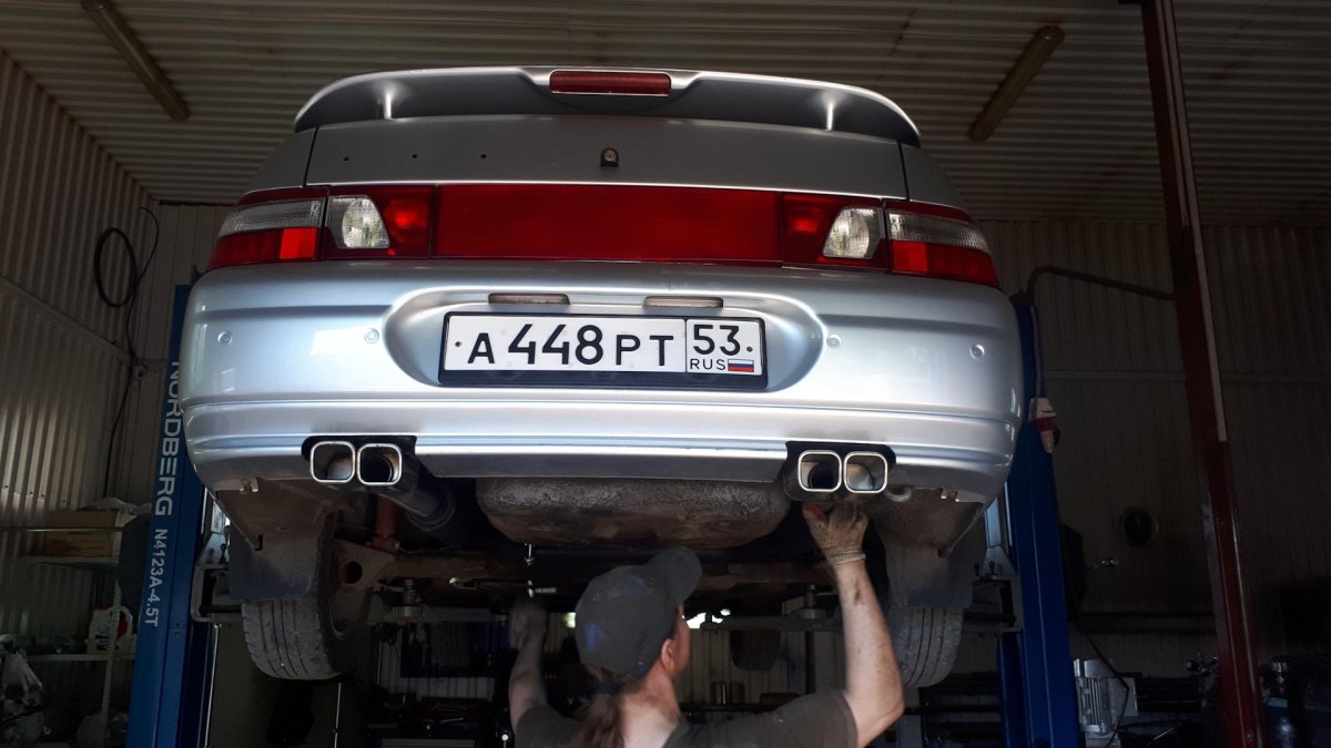 ВАЗ 2110 4 выхлоп