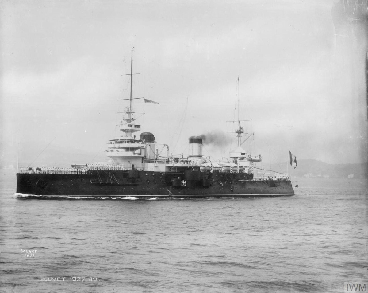 Буве броненосец