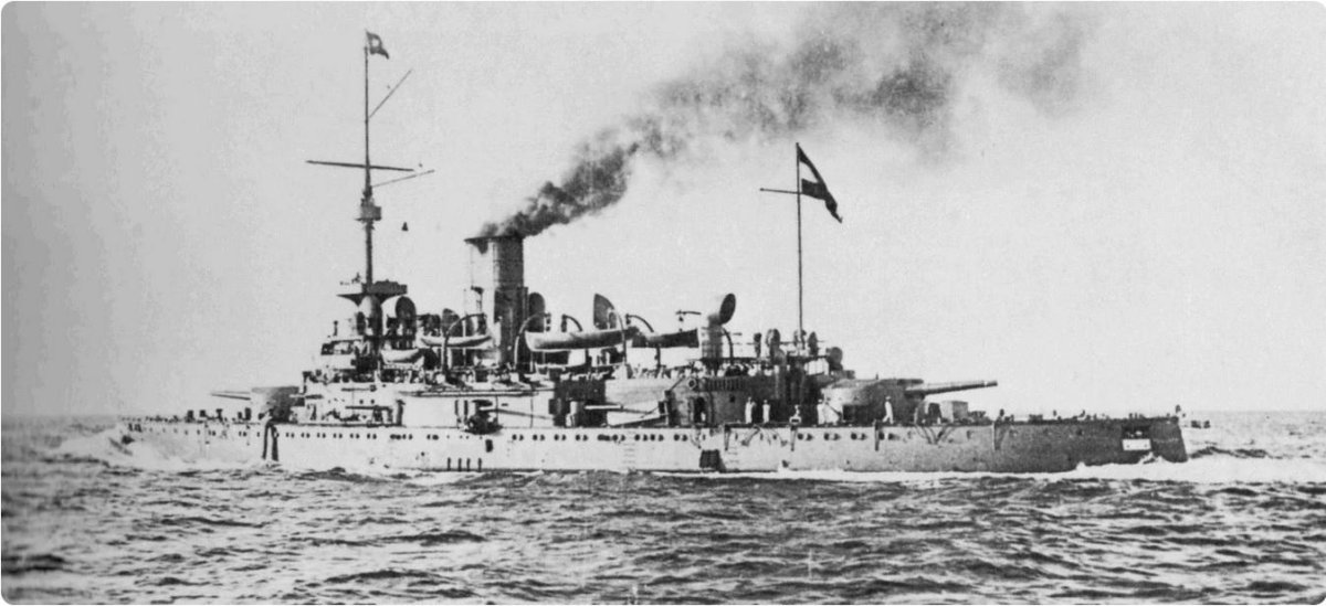 Броненосец Монарх Австрия