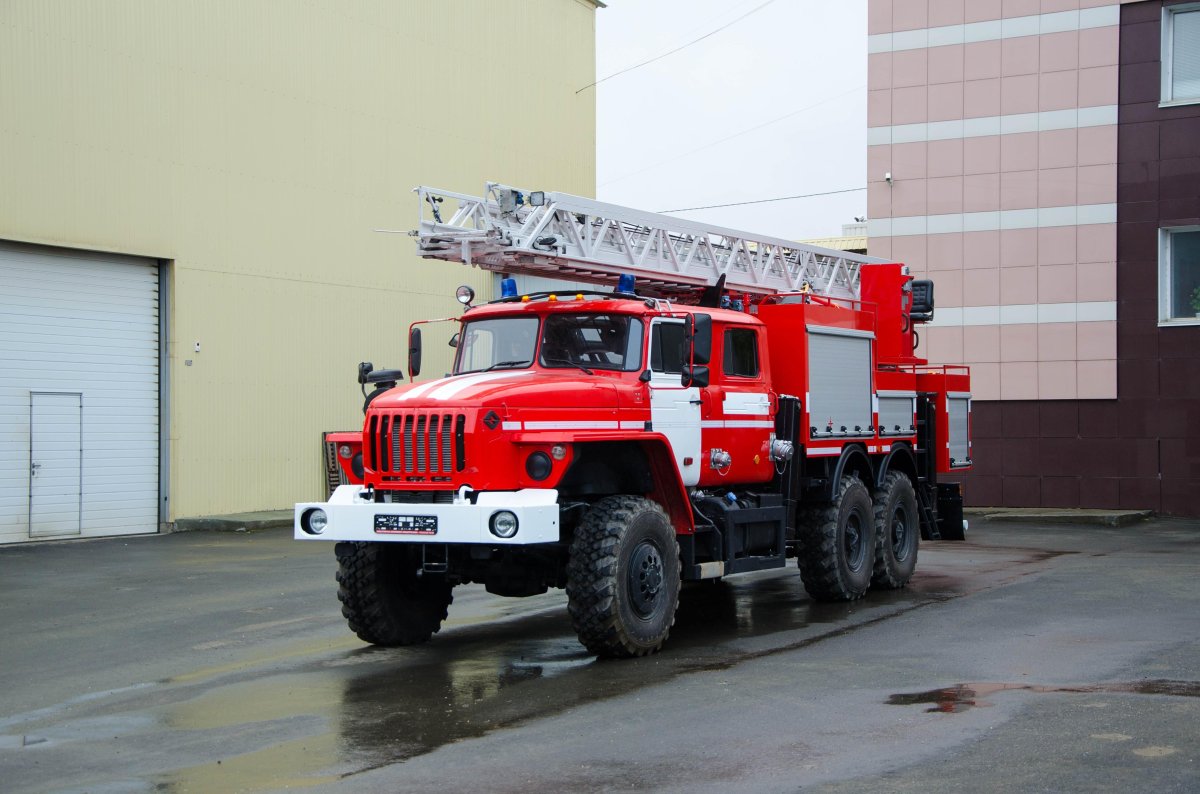 АЦЛ- 3 -40/4-24(КАМАЗ-43118)