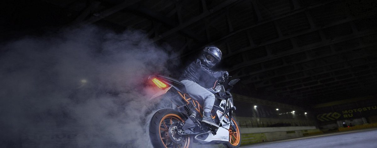 Motostudy Яна от экзамена до бернаут