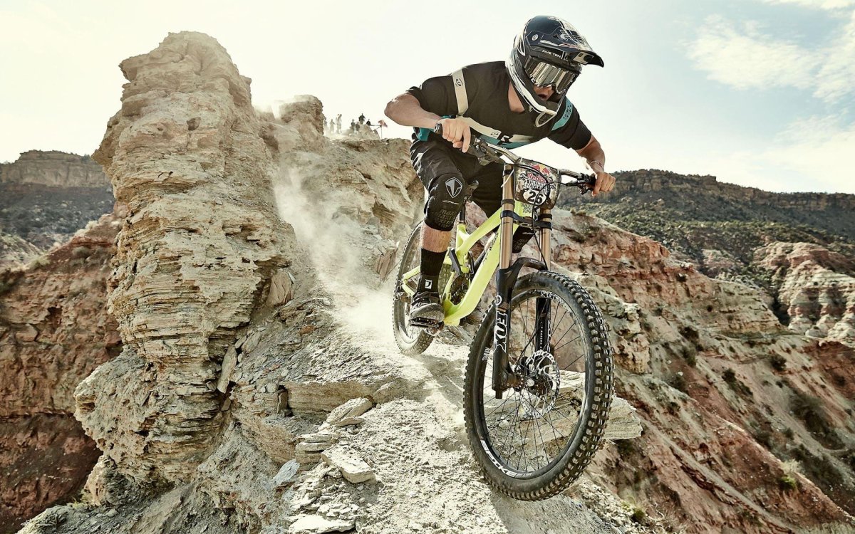 МТБ велосипед даунхилл