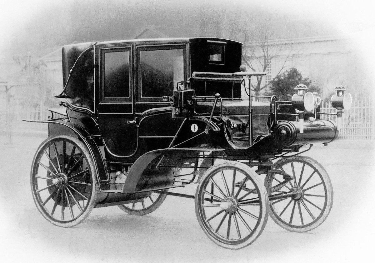 Даймлер автомобиль 1895