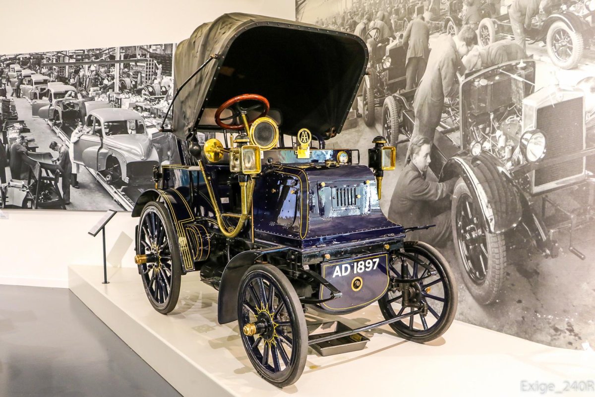 Даймлер автомобиль 1895