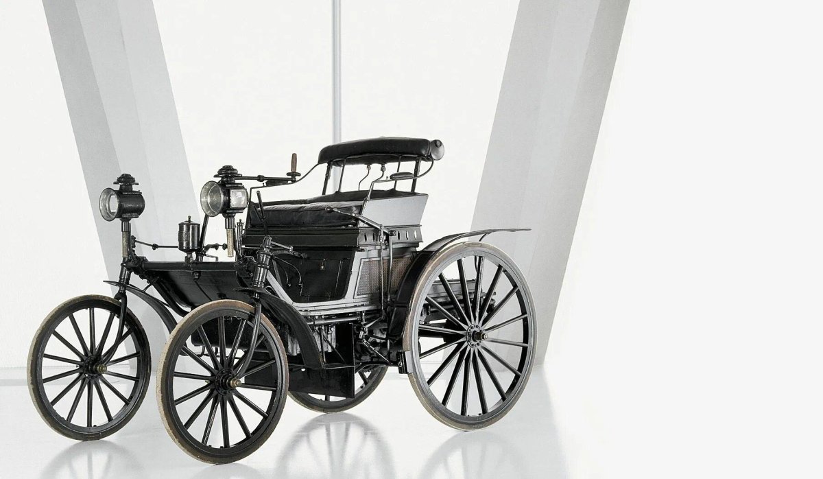 Автомобиль Мерседес 1899 Даймлер