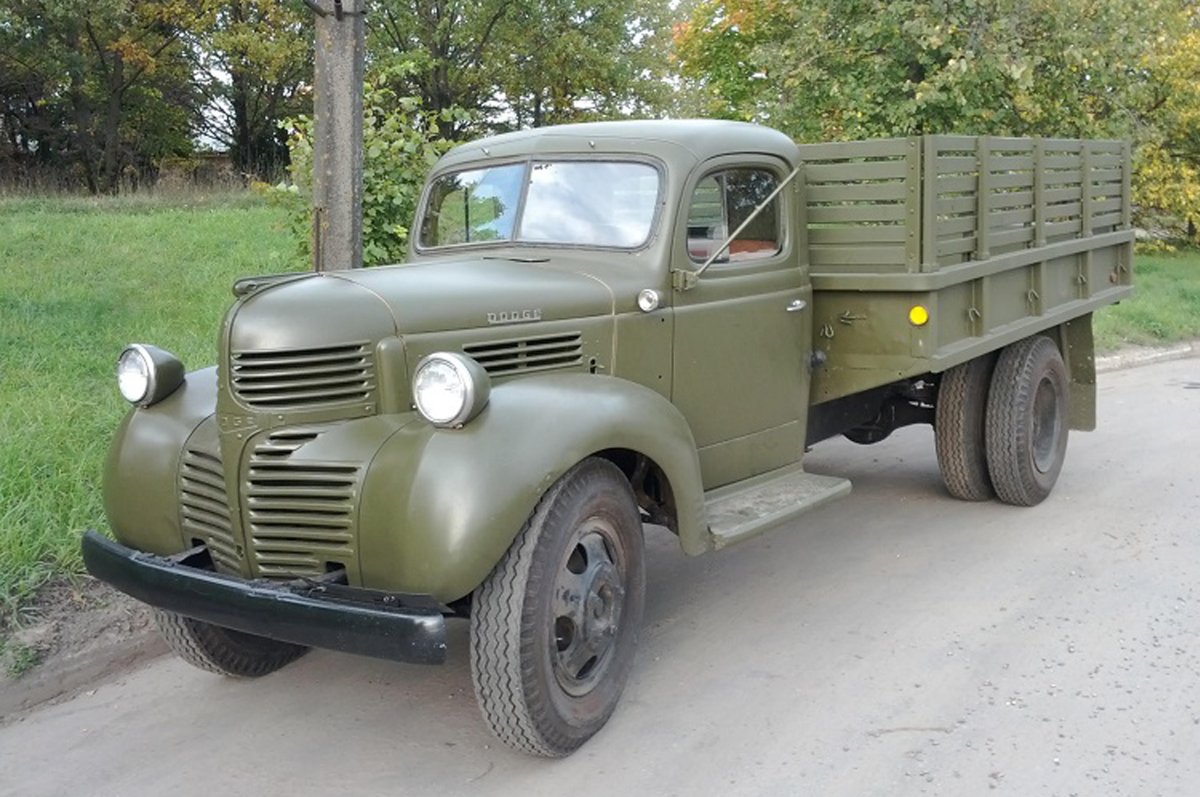 Dodge WF-32