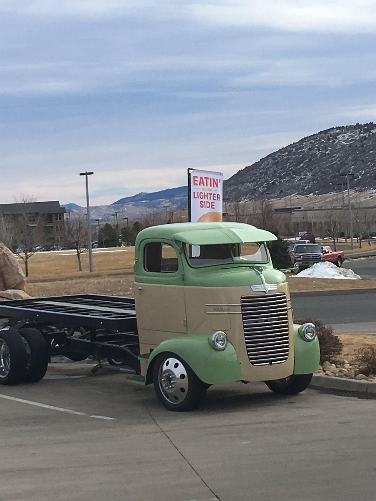 Dodge 1000 big Coe Truck