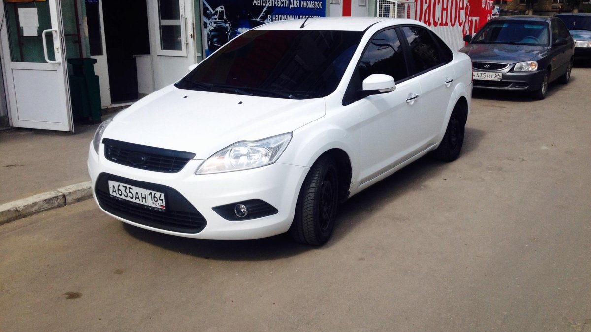 Ford Focus 2 белый