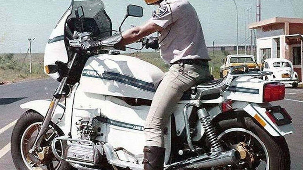 Мотоцикл Amazonas