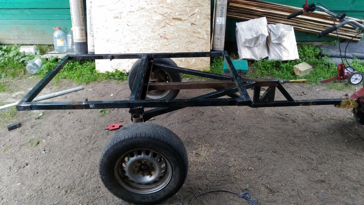 Прицеп на базе ВАЗ 2105 для мотоблока