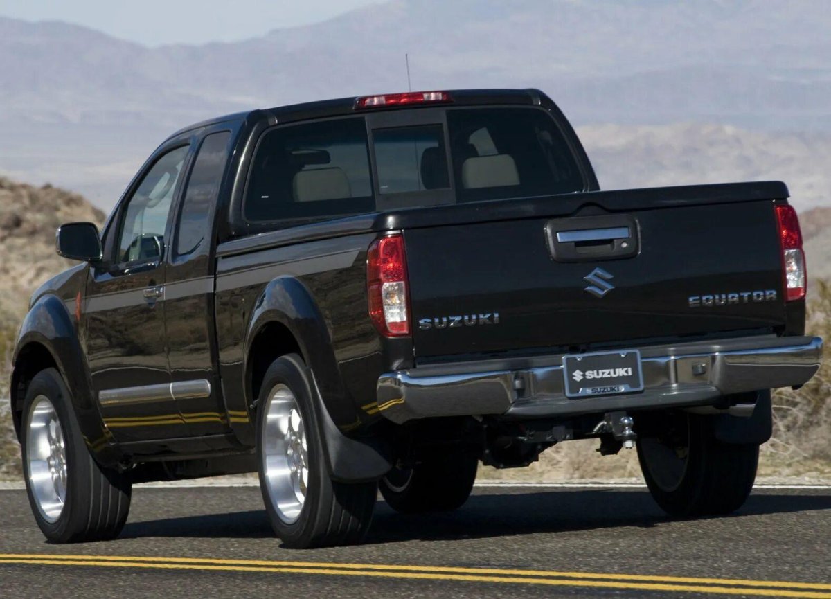 Пикап Сузуки Equator