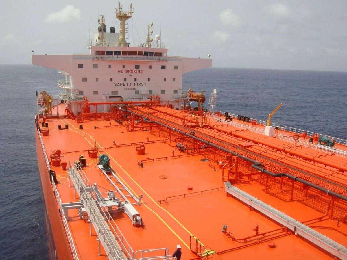 Oil/Oil Chemical Tanker Vessel