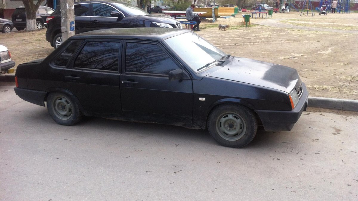 Лада 21099 черная