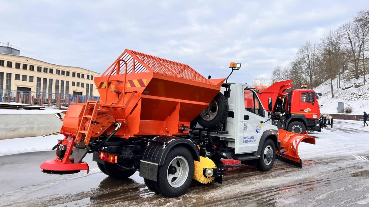 Комбинированная дорожная машина Эд 250